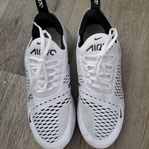 Nike Air Max White and Black Sneakers